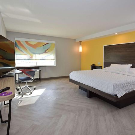 Hotel Tru By Hilton Lawrence Extérieur photo