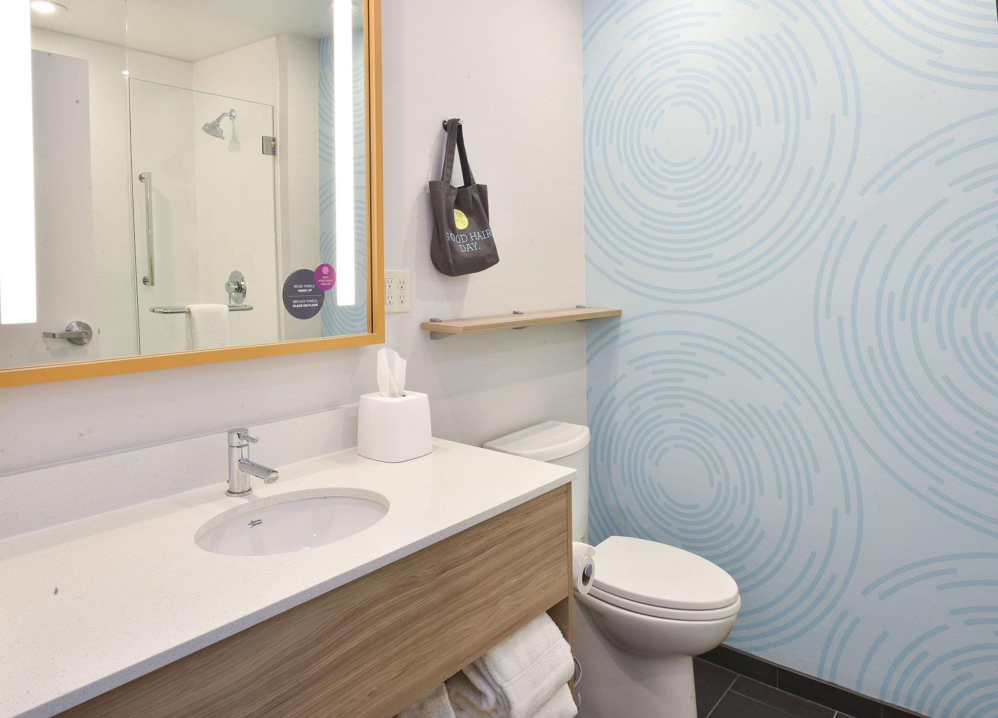 Hotel Tru By Hilton Lawrence Extérieur photo