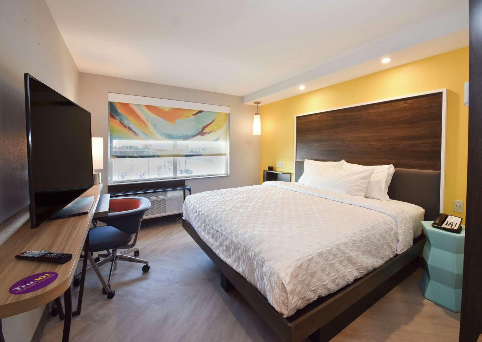 Hotel Tru By Hilton Lawrence Extérieur photo