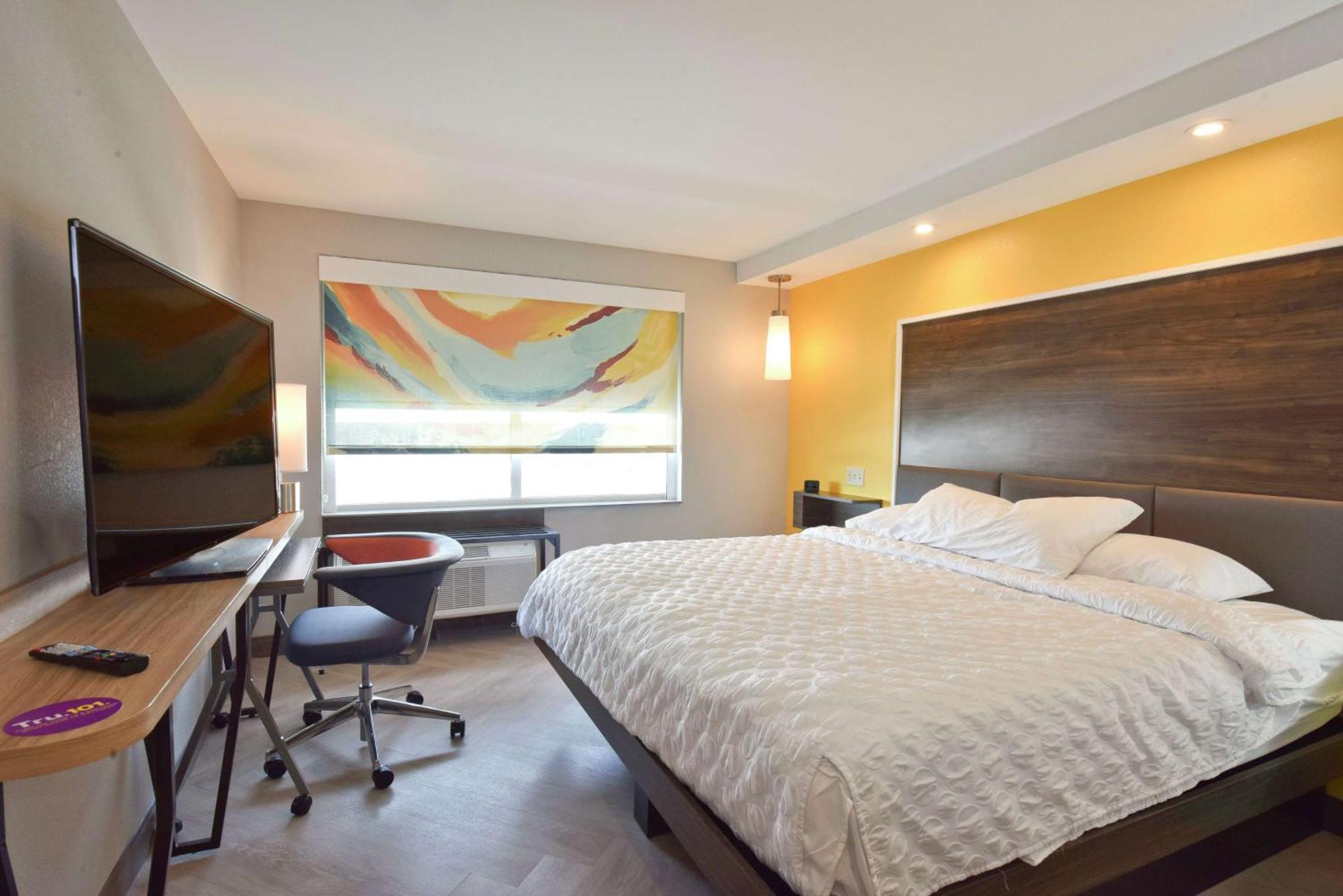 Hotel Tru By Hilton Lawrence Extérieur photo