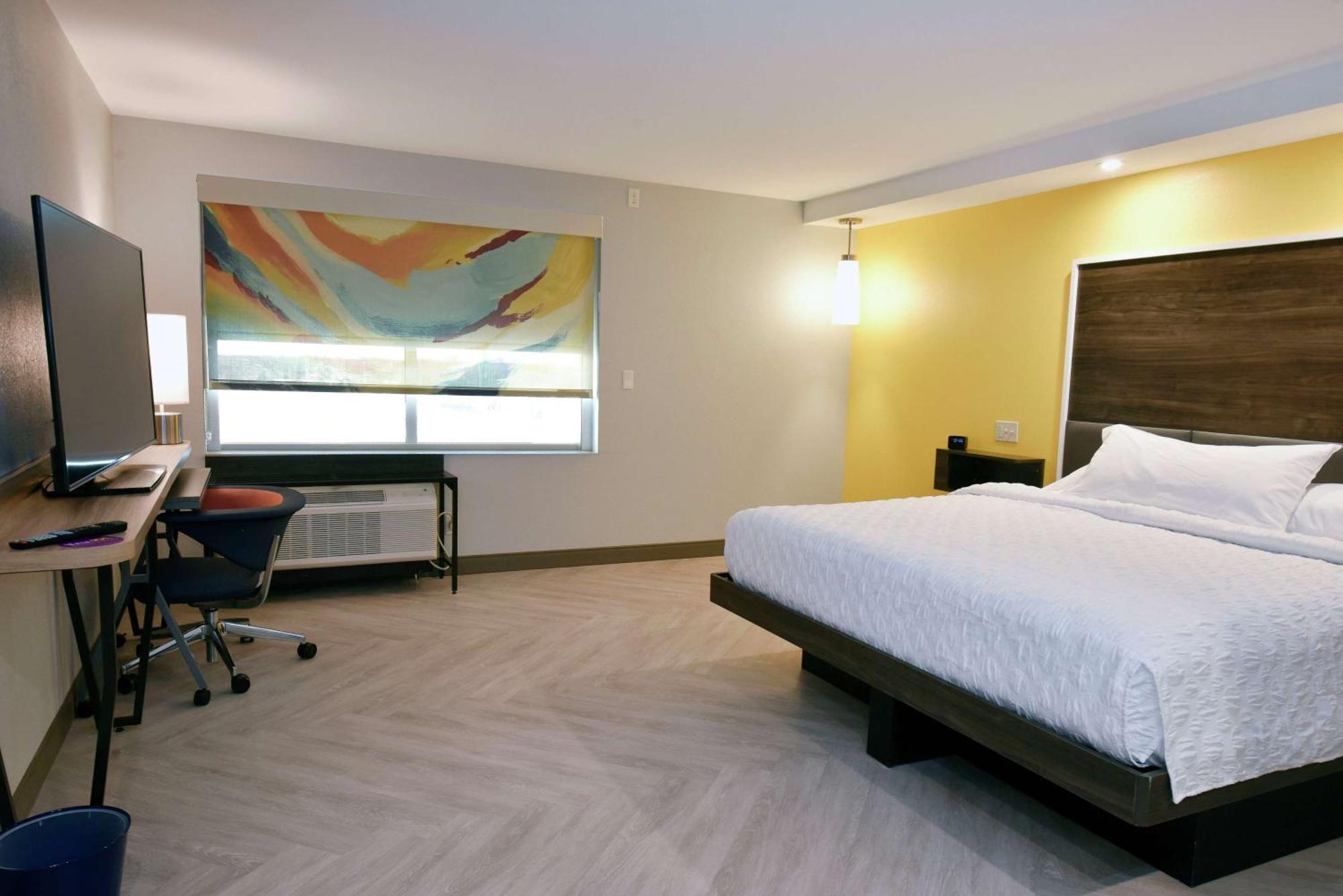 Hotel Tru By Hilton Lawrence Extérieur photo